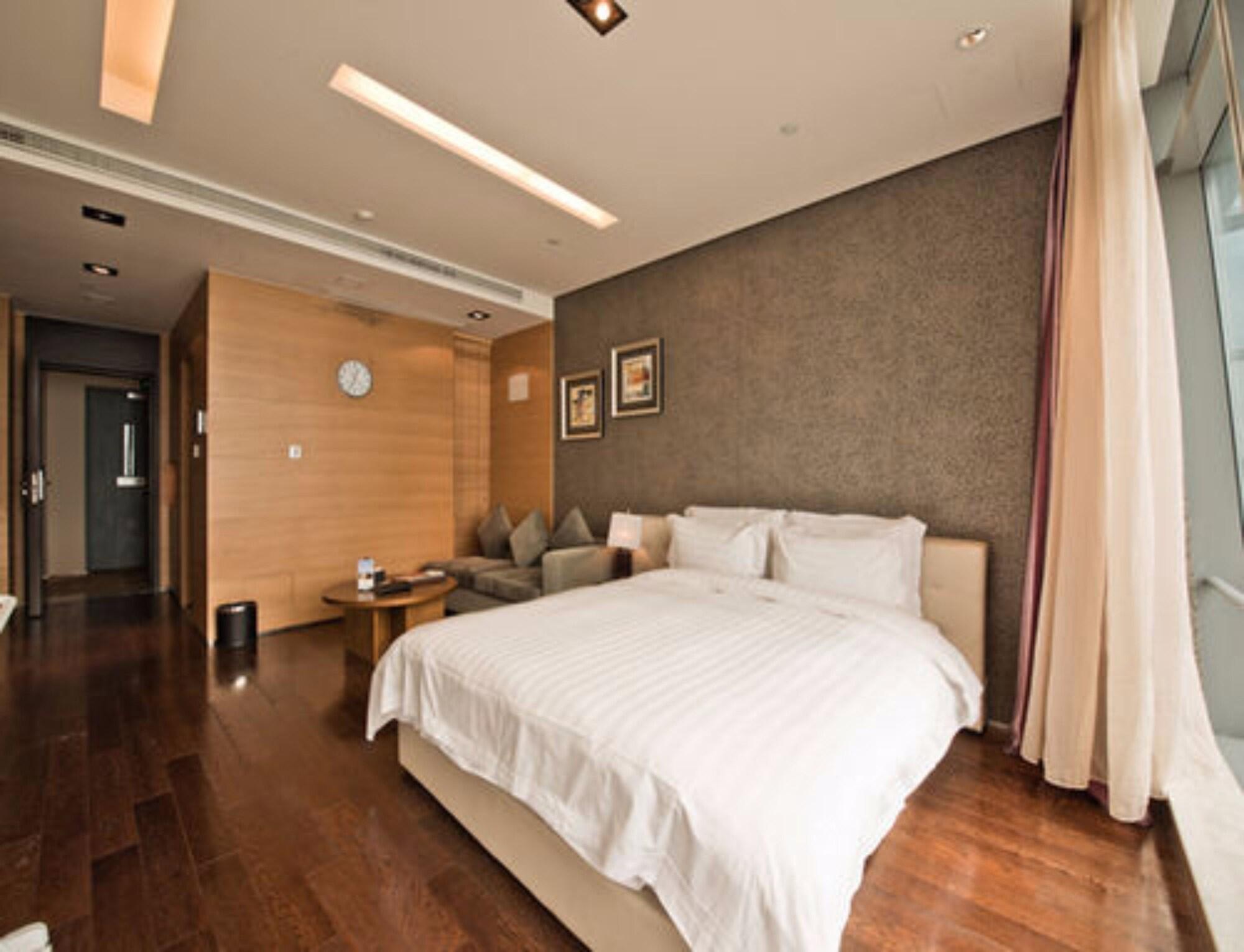 Grand Madison Qingdao Harbour-View Central（Former Qingdao Farglory Hotel） Exteriér fotografie